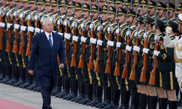 Defense deal on cards as Malaysia PM leans toward China