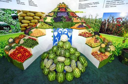 Uzbek companies sign $1 bn. contracts to export fruits and vegetables