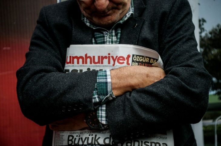 Turkey arrests head of opposition newspaper