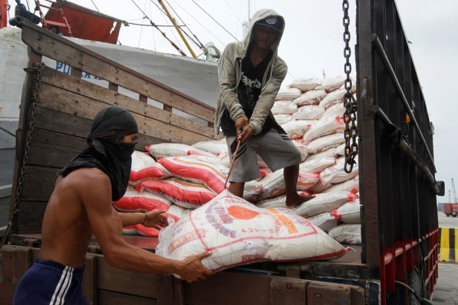 Singapore: Seizure of 5,000 bags of artificial rice sparks food safety concerns