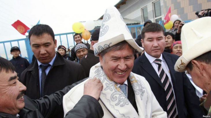 Kyrgyzstan amends constitution in referendum, boosting government powers