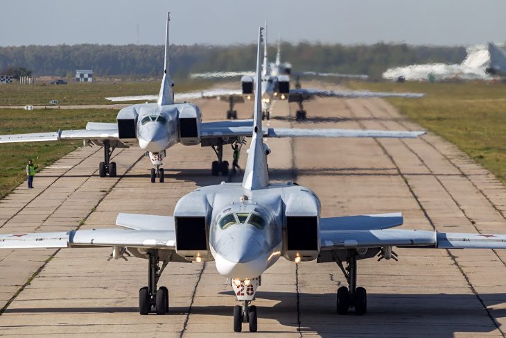 6 Russian TU-22M3 strategic bombers strike Islamic State in Syria