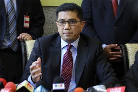 Azmin: Gov’t should not “act emotionally”, safe return of Malaysians in N. Korea paramount