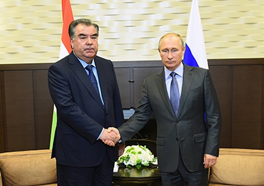 Presidents Putin, Rahmon hold talks in Moscow