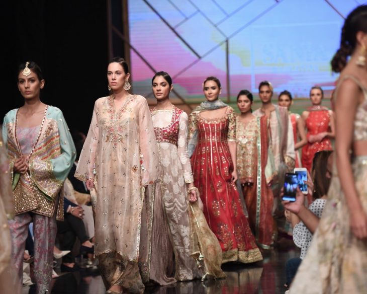 Pakistan Fashion Show: Sania Maskatiya and Zara Shahjahan steal the show on PSFW Day1