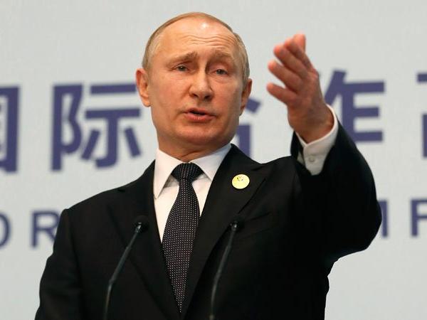 Putin calls U.S. treatment of admitted agent Butina an outrage