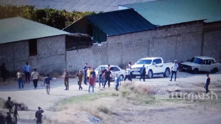 After armed clashes, citizens of Tajikistan suspend building works on border with Kyrgyzstan