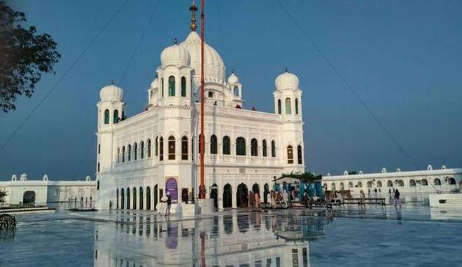 India-Pakistan ‘peace corridor’ opens Sikh temple to tourists