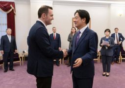 US Congressmen visits Taiwan again, meet its president
