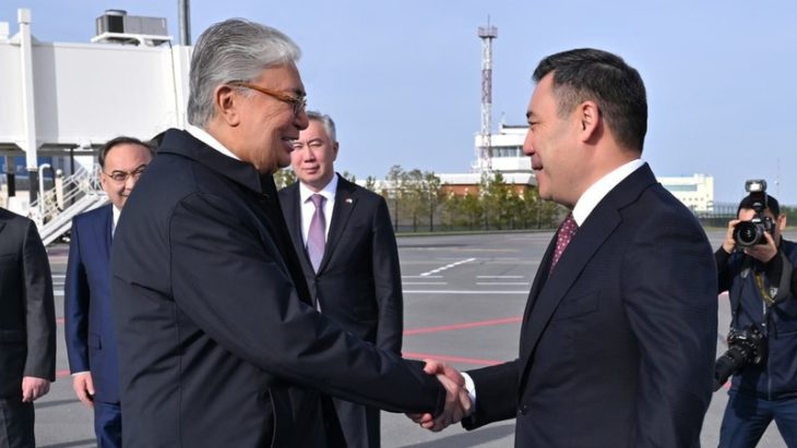 President Tokayev meets President Japarov upon arrival in Astana airport