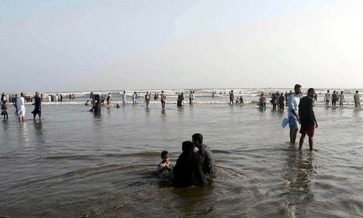 Karachi endures ‘hottest’ period after 2015 heatwave