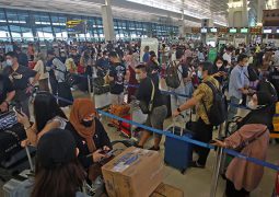 404 aircrafts and 60 airports to serve over 6 mln. Indonesians for Ramadan Eid