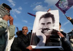 Turks celebrate PKK’s disarmament – fighters move to Iraq