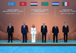 Only women in the summit, the Italian PM Meloni, Courts 5 Central Asian presidents in Astana