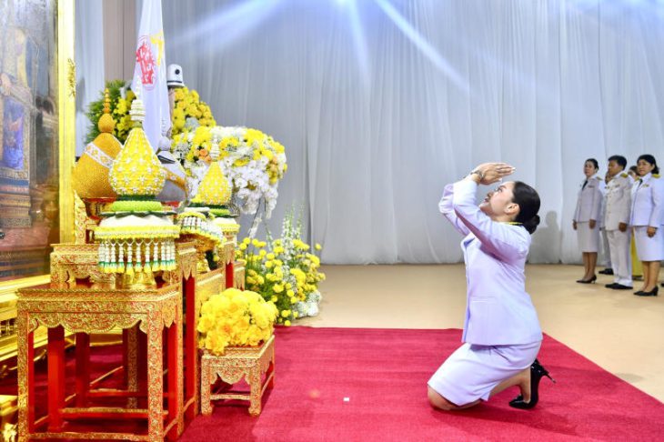 Thai opposition acts againts PM:  38-year-old Paetongtarn accused of kowtowing to Cambodia and undermining Thailand’s military