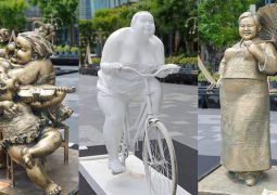 China is amids of “blossoming” demographic crisis