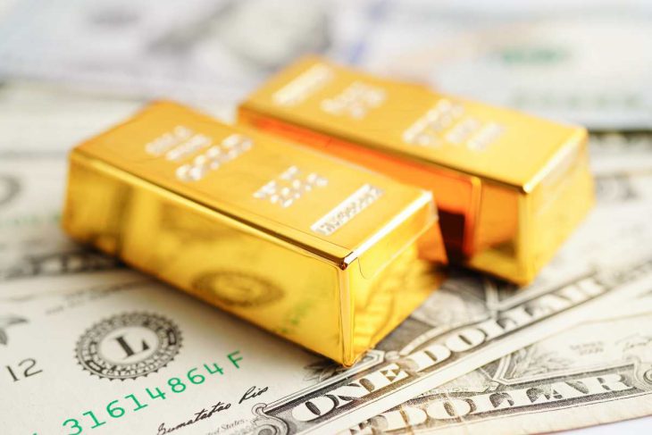 Gold rush behind de-dollarization