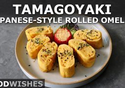 Yammy: Japanese rolled omelet flavored with dashi stock