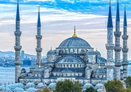 Sultanahmet Mosque reflects Ottoman tradition during Ramadan nights