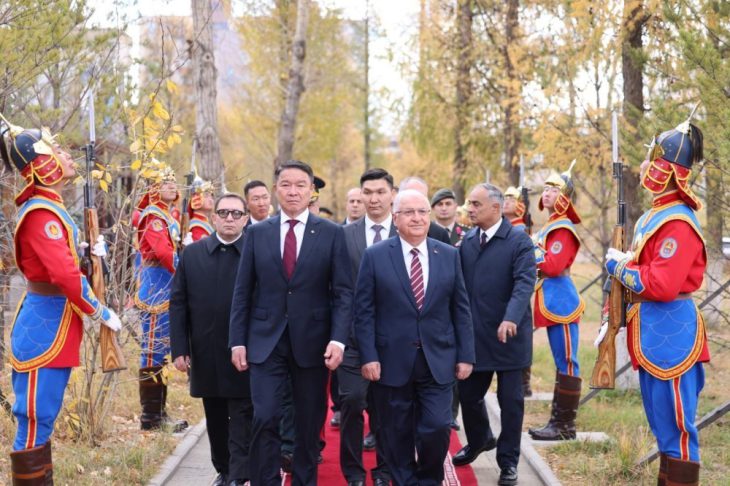 Mongols and Turks to Cooperate in Defense
