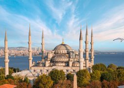Enjoy – 25 Pics of World’s greatest sacred masterpiece – Blue Mosque of Istanbul