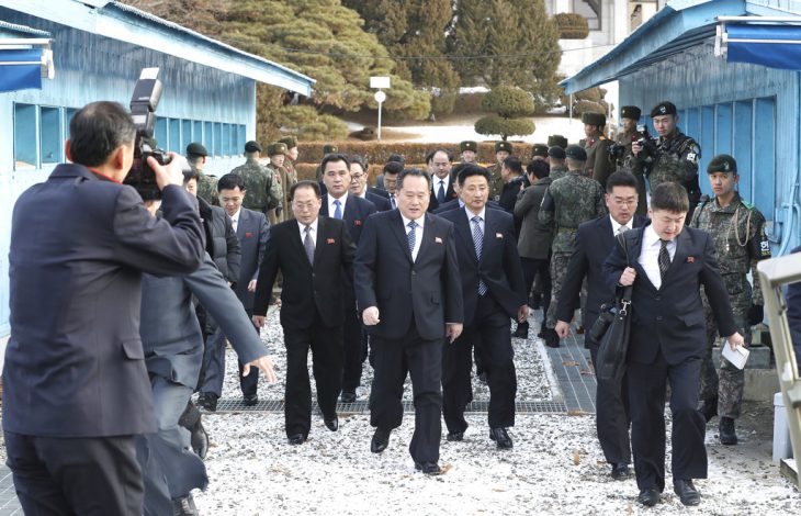 With the weal hand and “no cards”, South Korea flip-flops on its policy toward North Korea