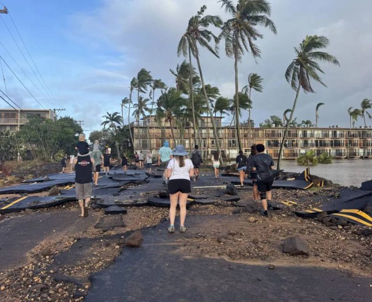 Paradise islands of Hawaii git by Hurricane Lowell