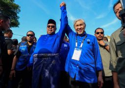 Malaysia elections: Zahid reiterates proposal for Ab Rauf to remain Melaka CM if BN wins polls